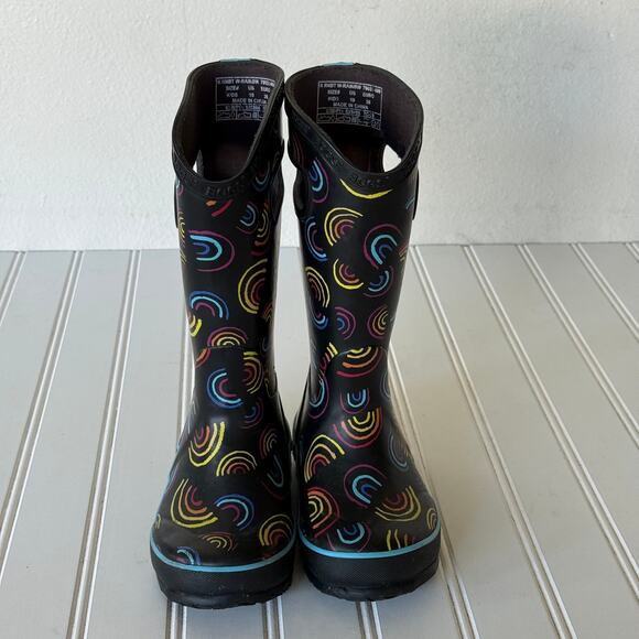 Bogs Kids size 10 Black Rainbow Rain Boots - Picture 2 of 9